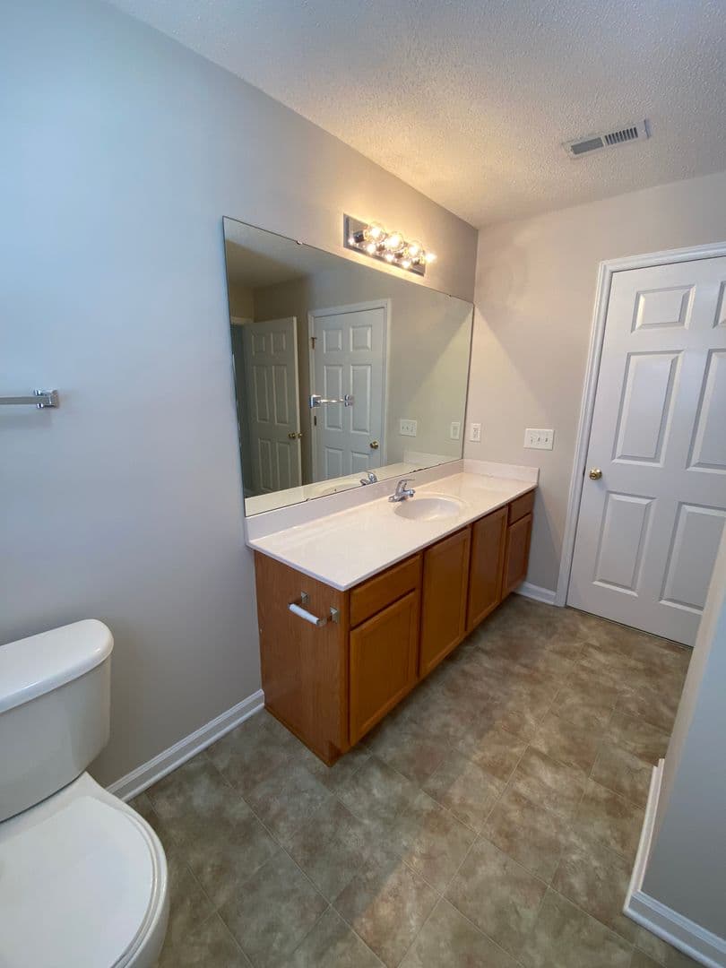 Greenville Apartment: 2707 Meridian Drive