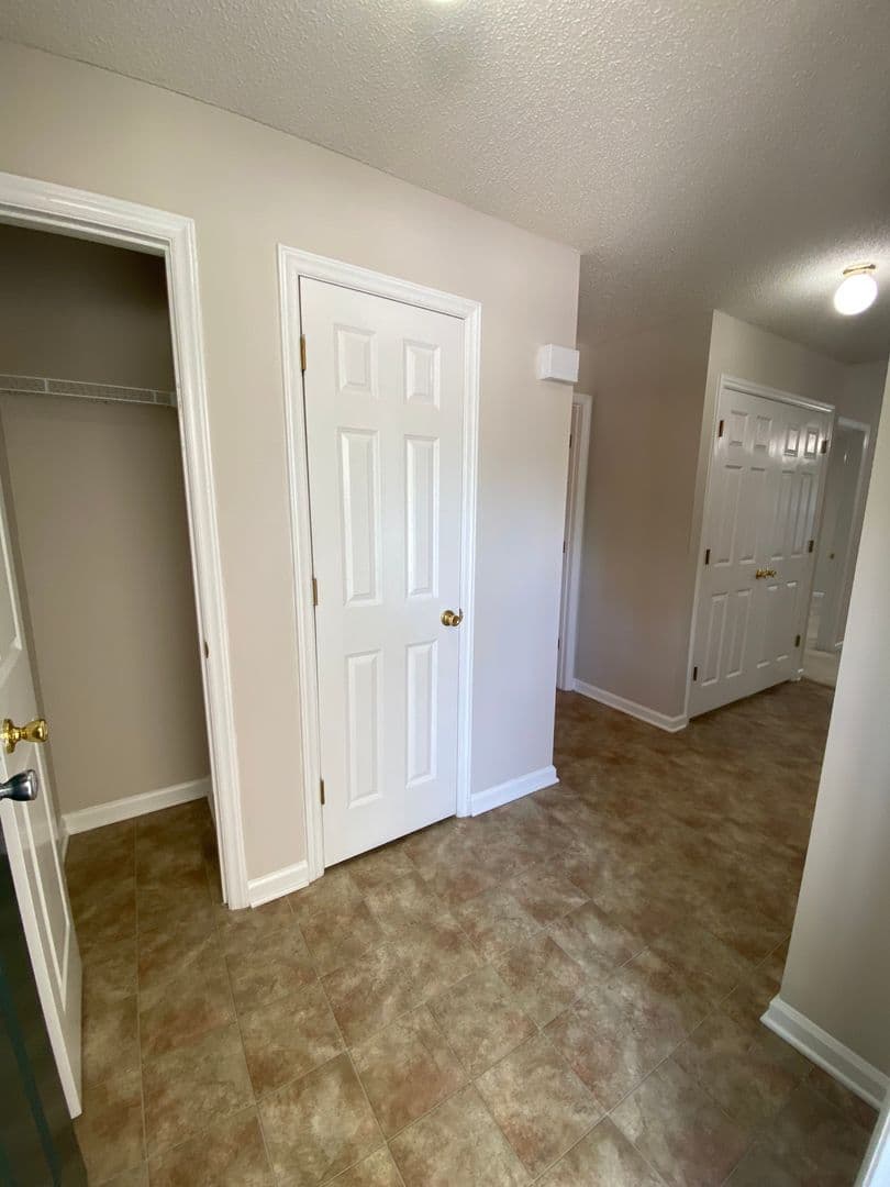Greenville Apartment: 2707 Meridian Drive