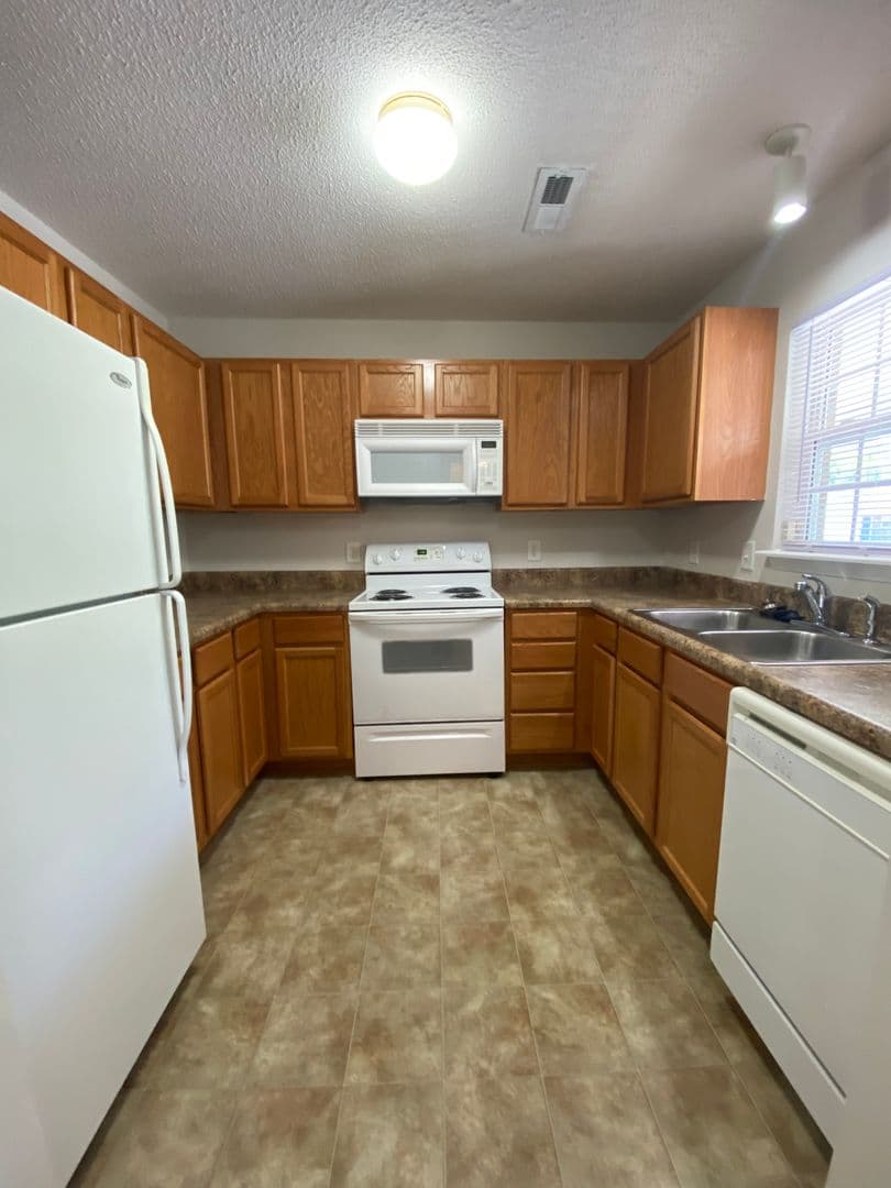 Greenville Apartment: 2707 Meridian Drive