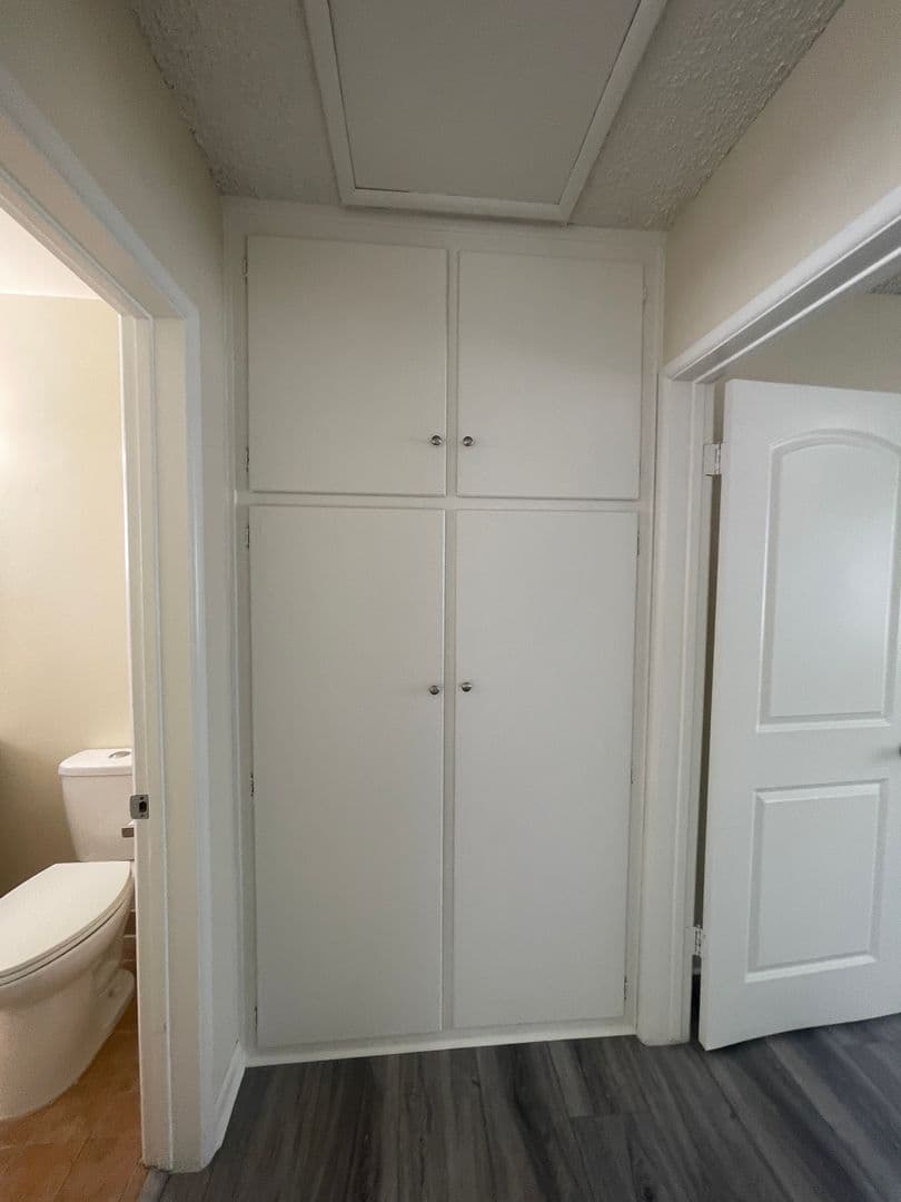 Glendale Apartment: 134 N. Adams St.