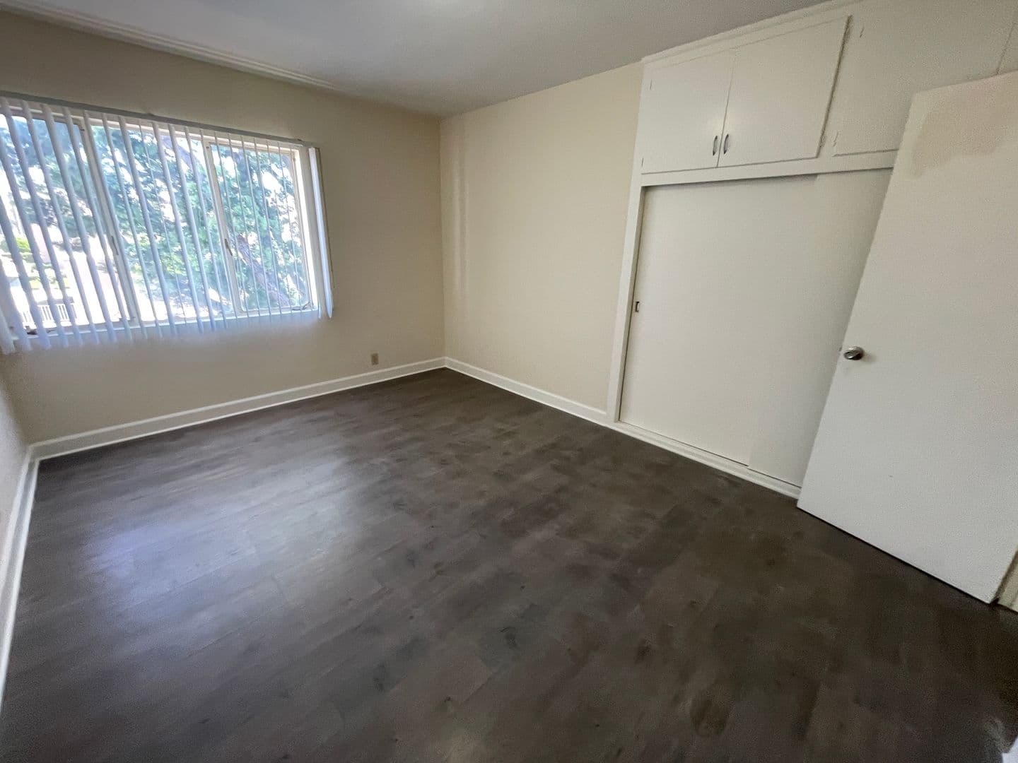 Glendale Apartment: 1114 E. Wilson Ave.