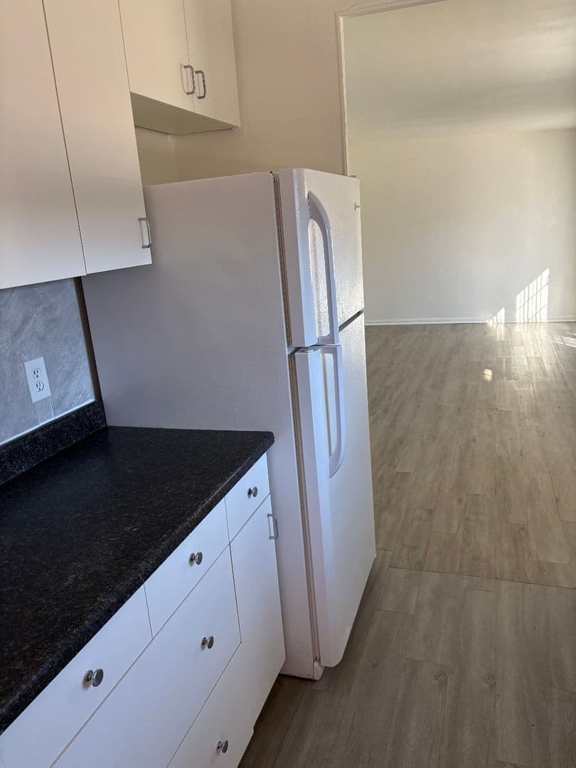 Palm Springs Apartment: 1905 East Tahquitz Canyon Way