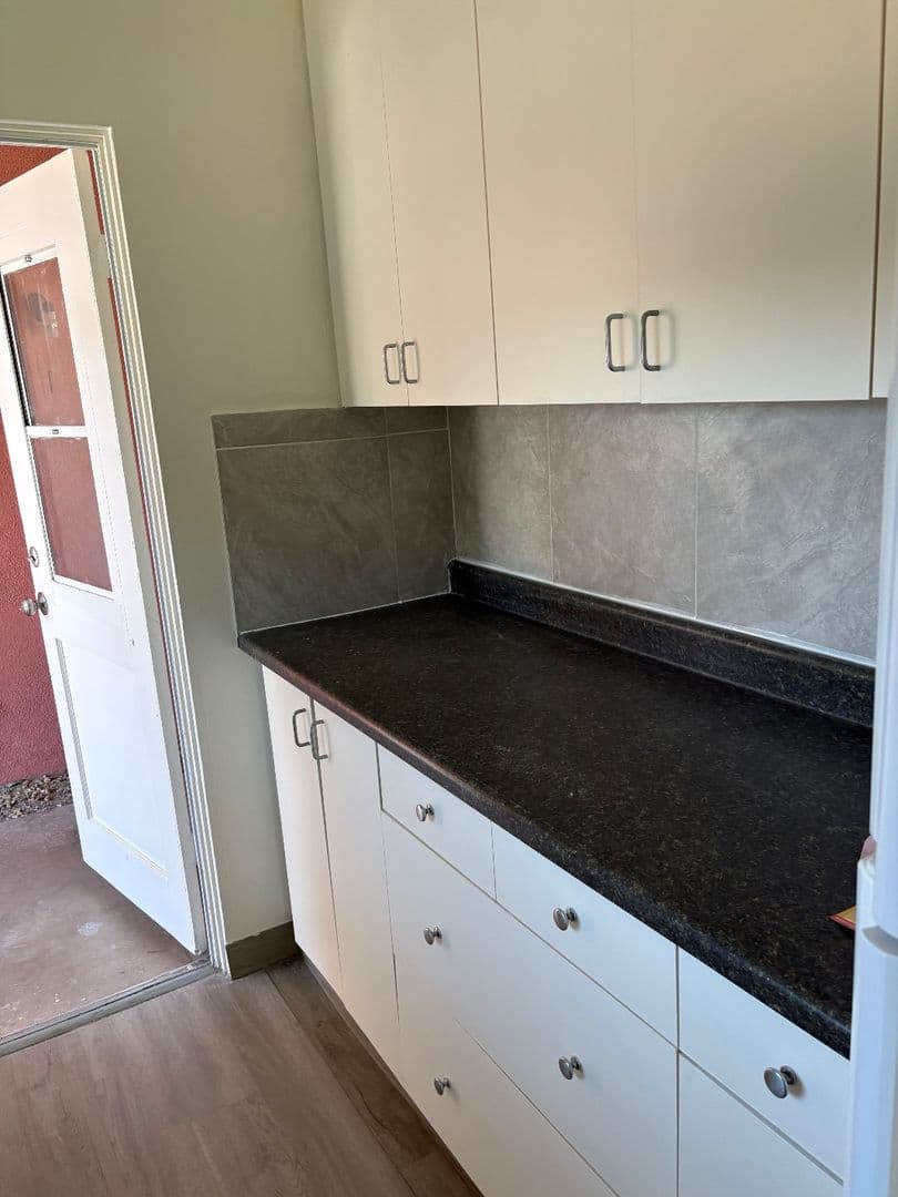 Palm Springs Apartment: 1905 East Tahquitz Canyon Way