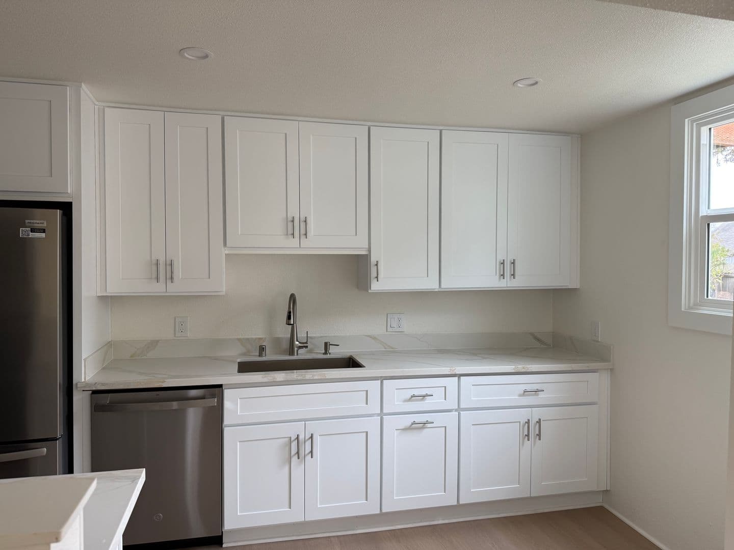 Alameda Apartment: 1100 Park Ave