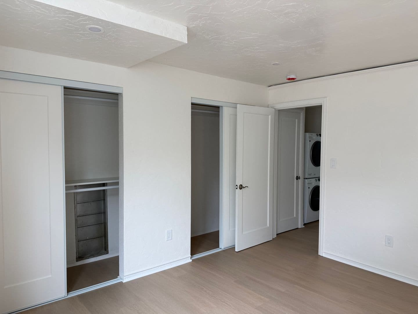 Alameda Apartment: 1100 Park Ave