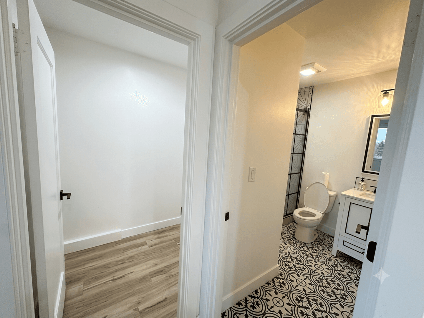 Oakland Apartment: 1464 55th Avenue