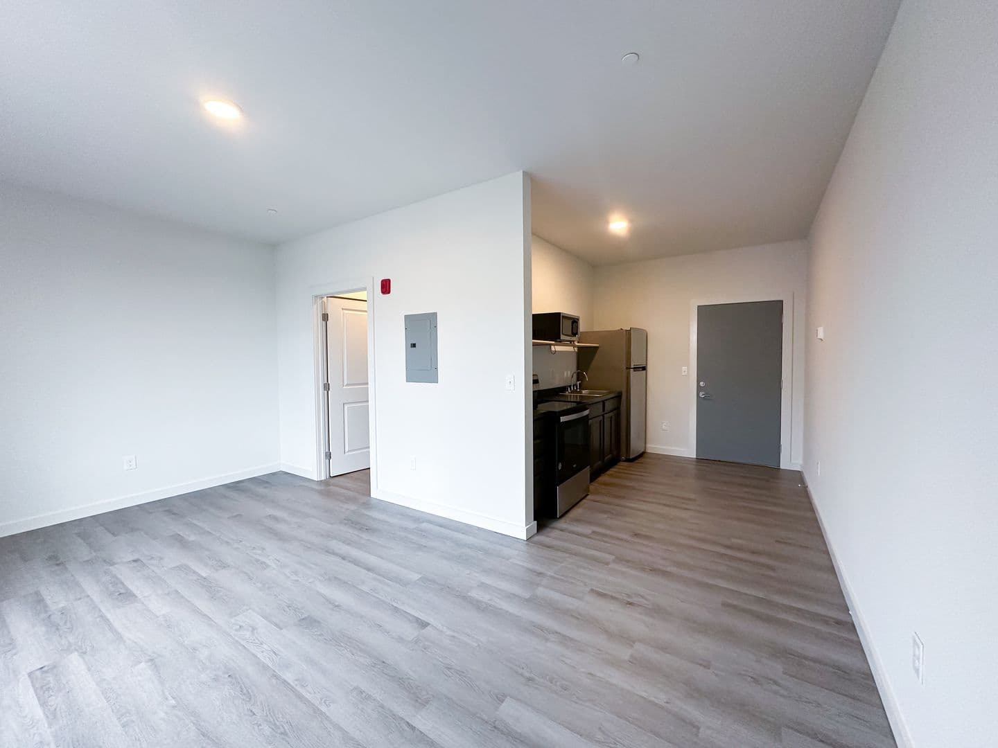 Clarksville Apartment: 518 Madison St