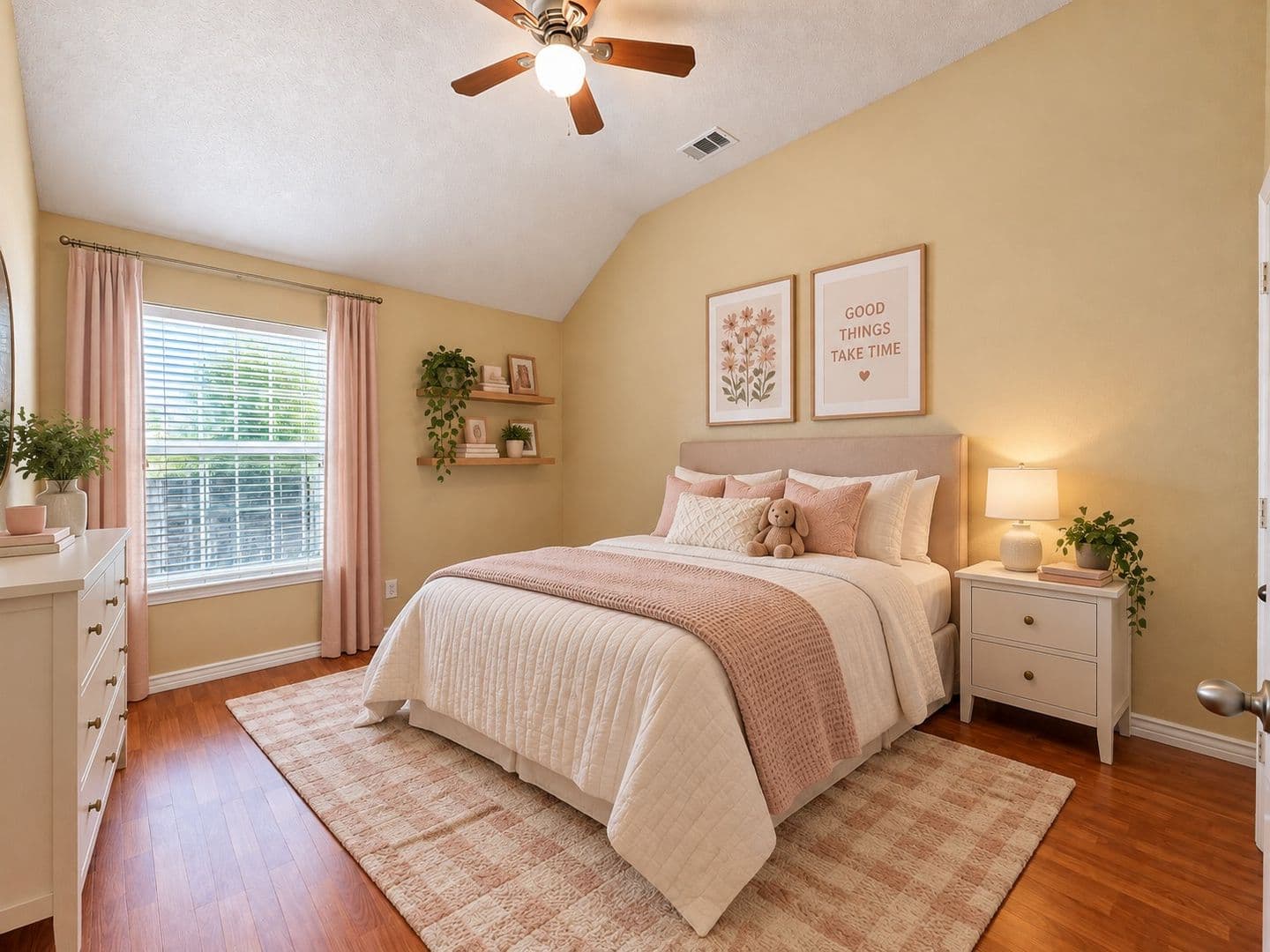 Fort Worth House: 4625 Marguerite Lane