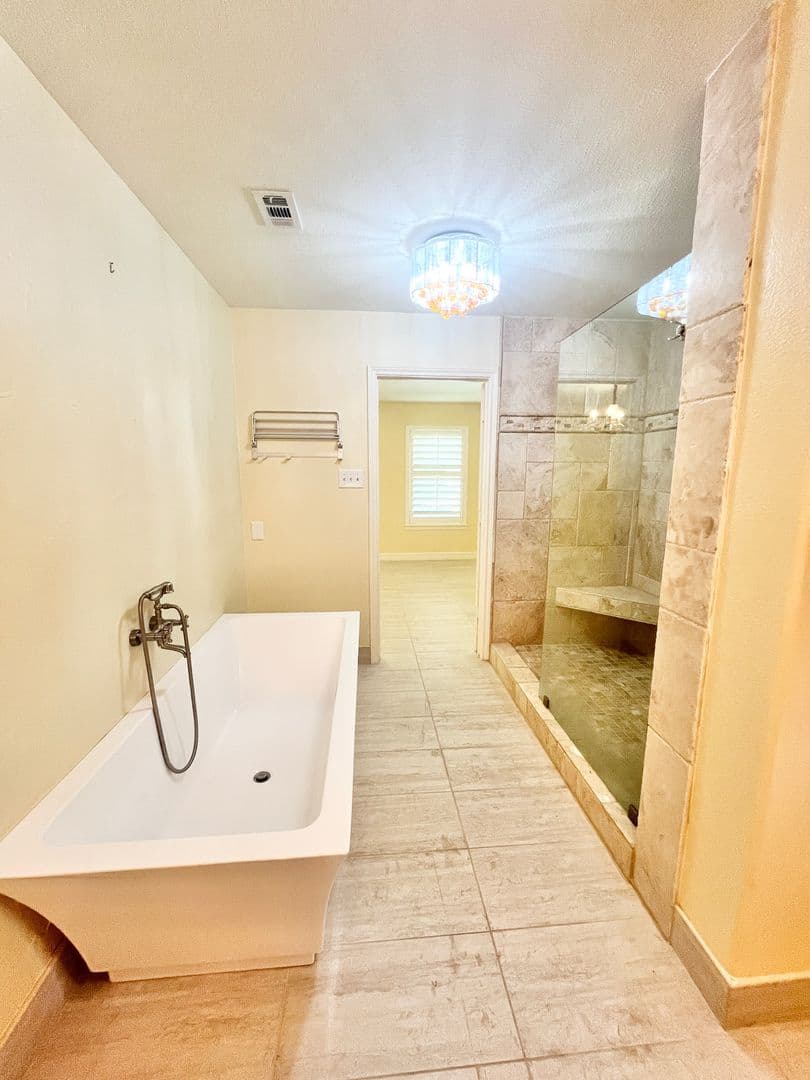 Irving House: 313 Santa Clara Street