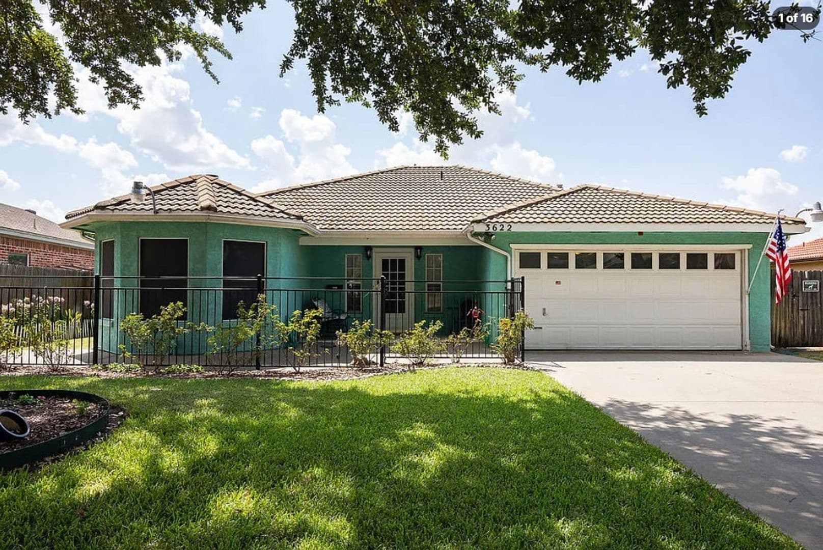 Arlington House: 3622 Swafford Street