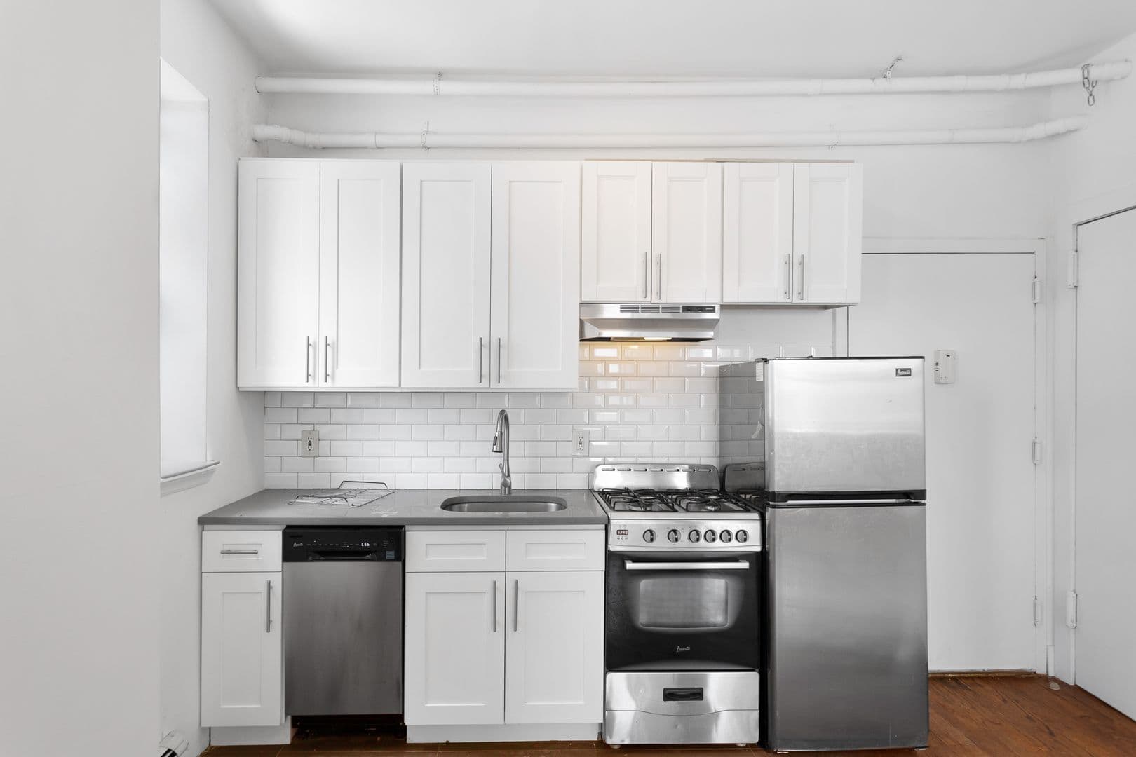 Brooklyn Apartment: 2342 Atlantic Avenue