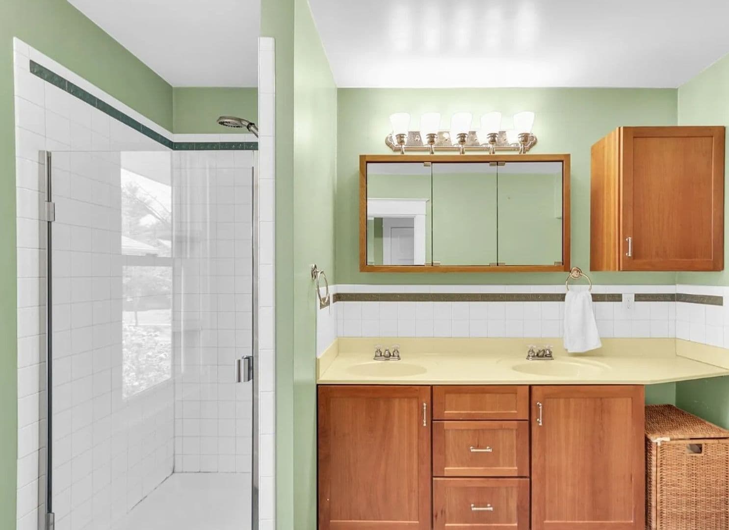 Urbana House: 702 W Indiana