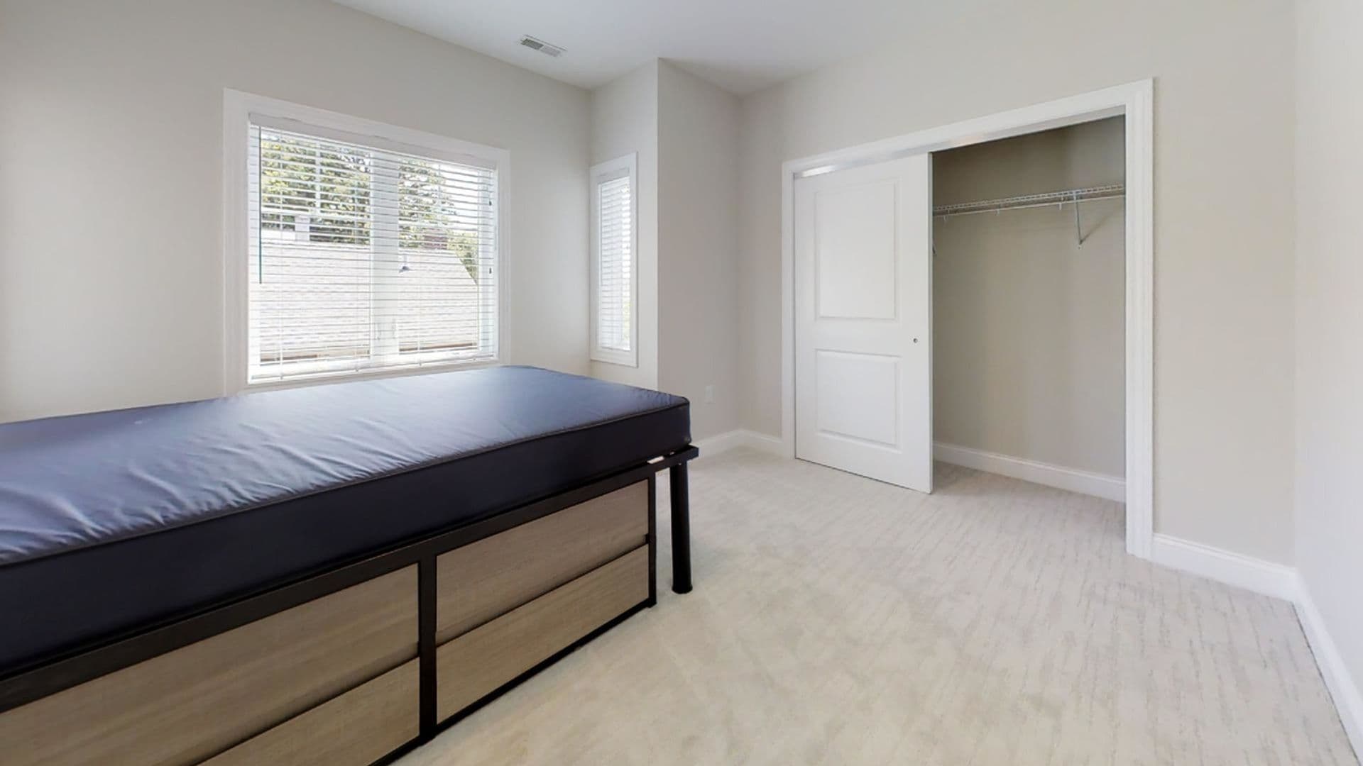 Champaign Apartment: 309 West Washington Street