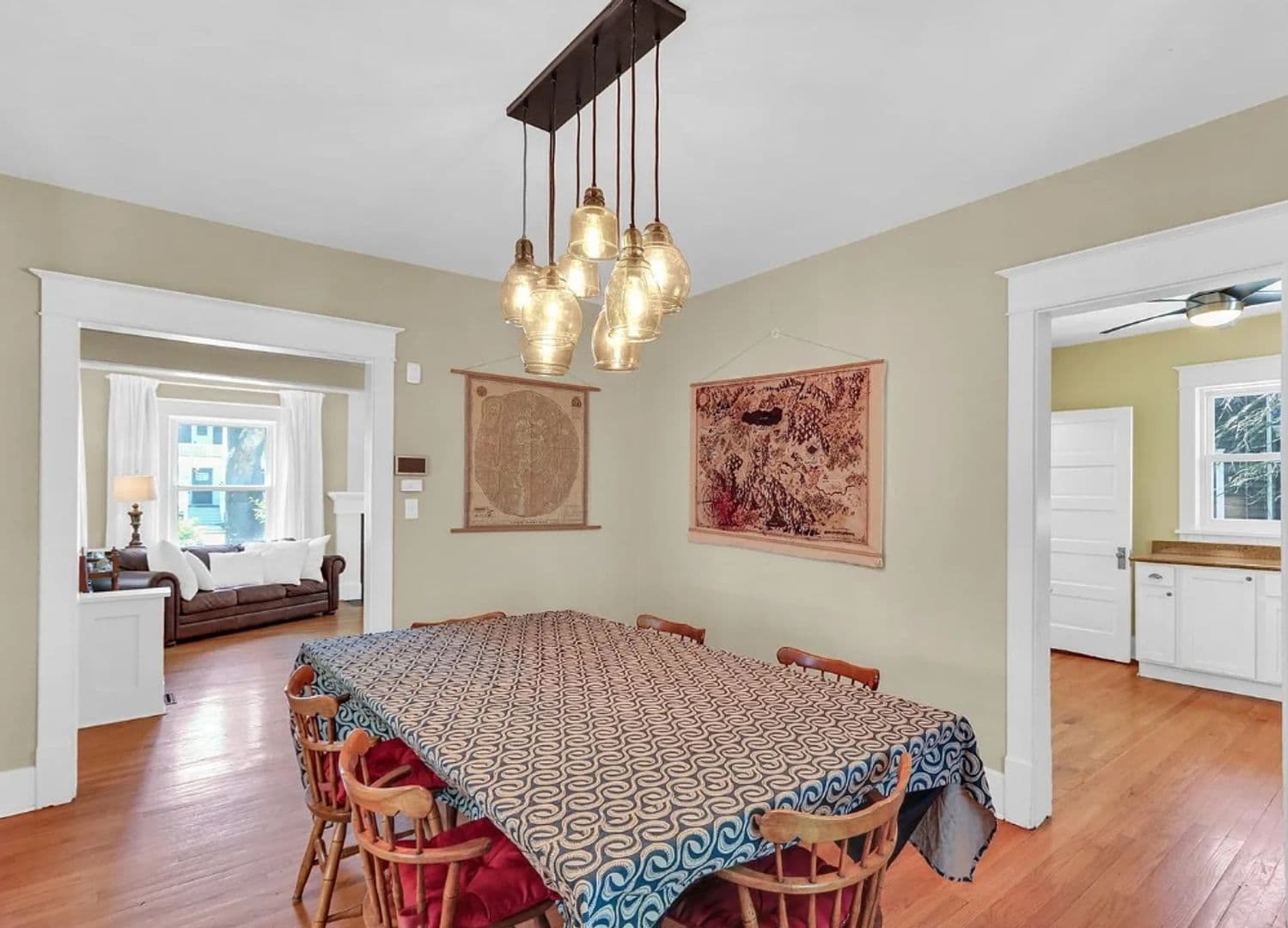 Urbana House: 702 W Indiana