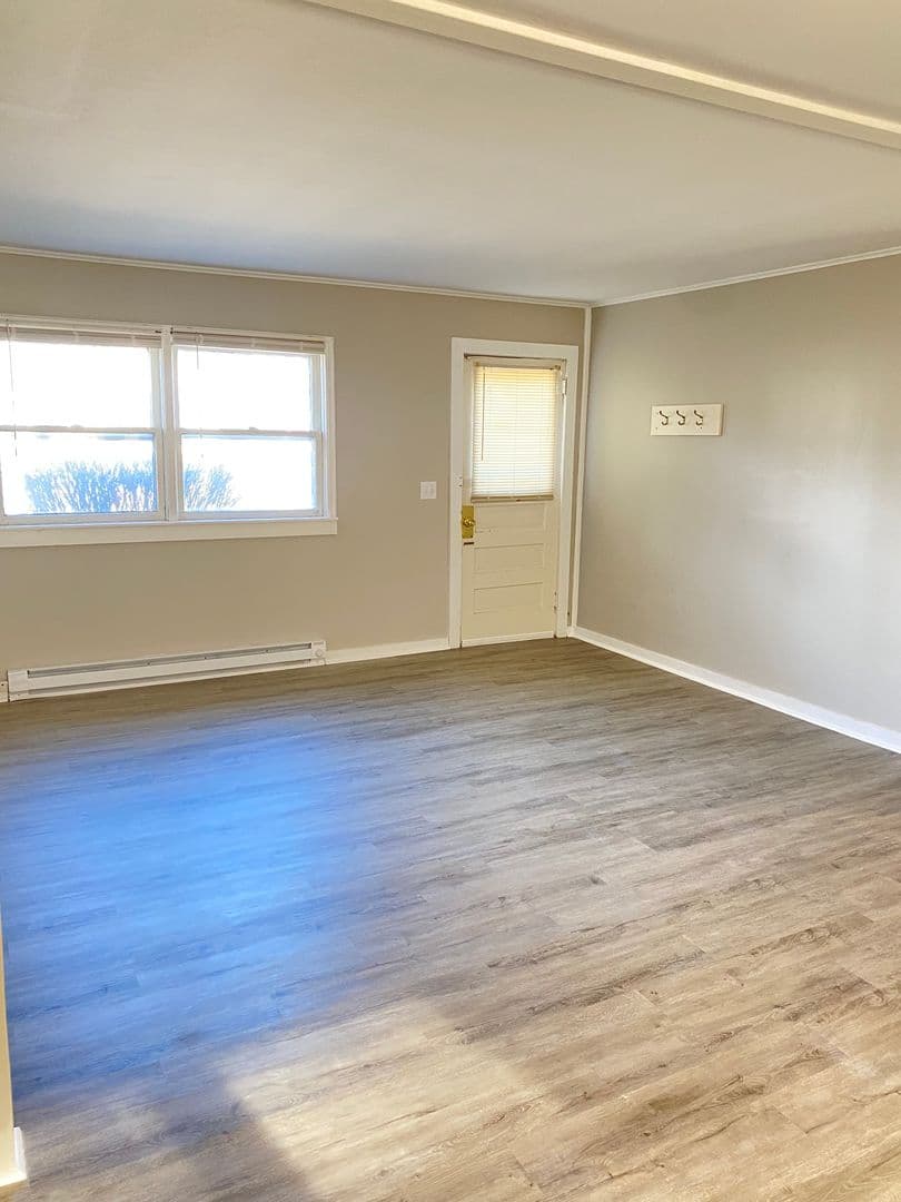 Rantoul Apartment: 415 North Sheldon Street