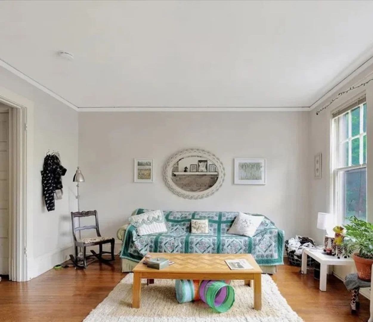 Urbana Apartment: 709 W Nevada St