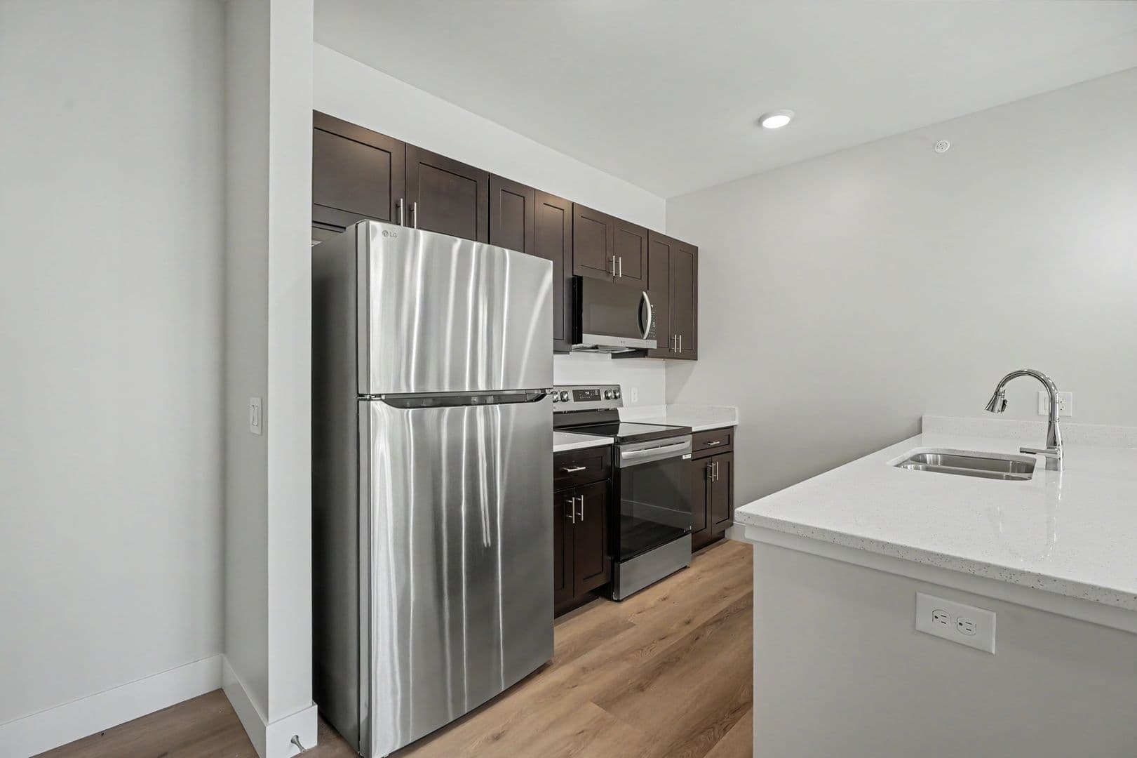 Champaign Apartment: 512 W Clark St