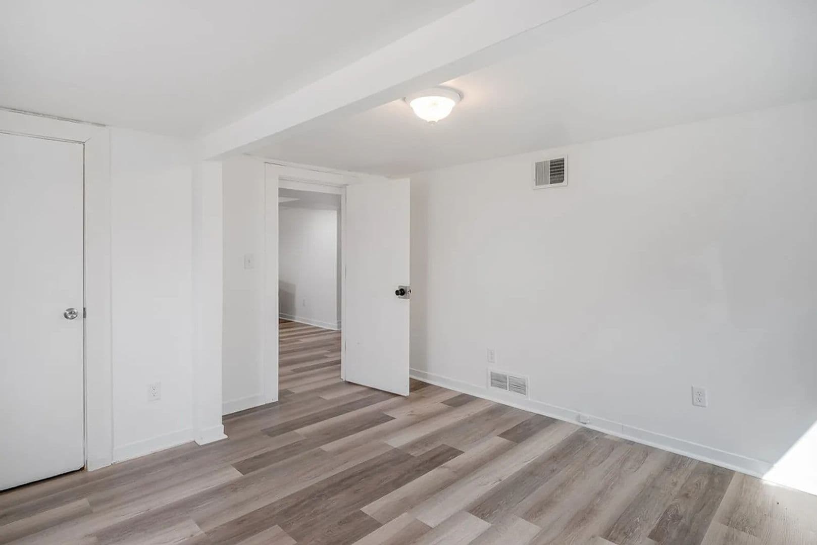 Urbana Apartment: 1506 Philo Rd