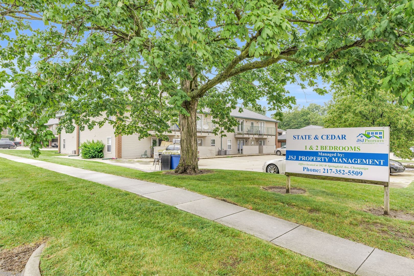 Champaign Apartment: 310 Cedar Street