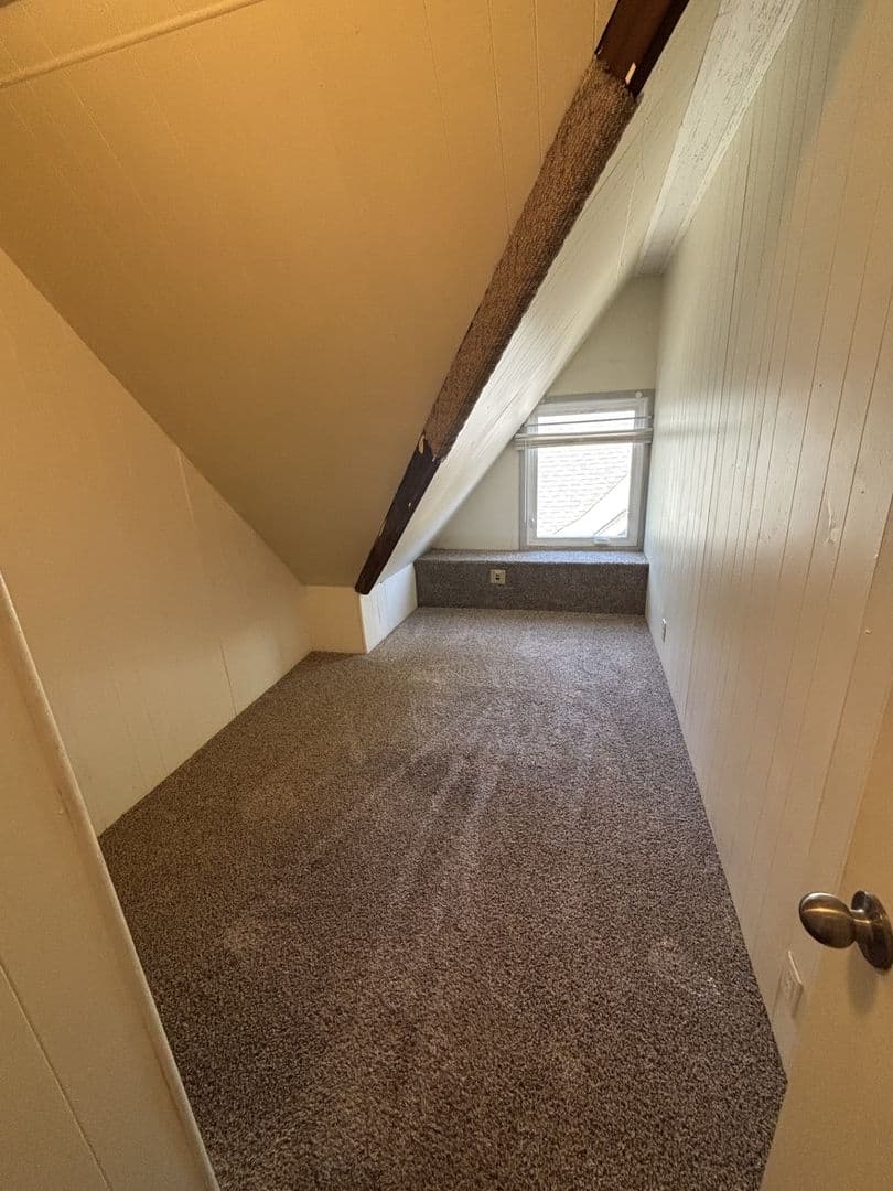 Urbana Apartment: 702 West Green Street