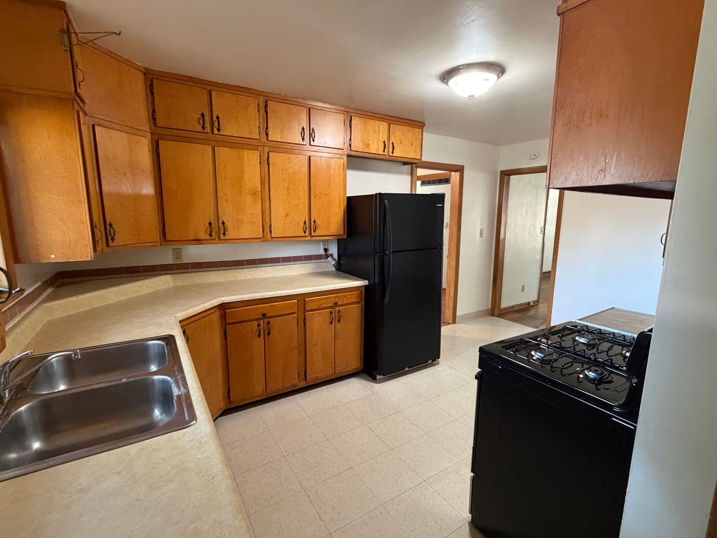 Champaign House: 1322 Alms Dr