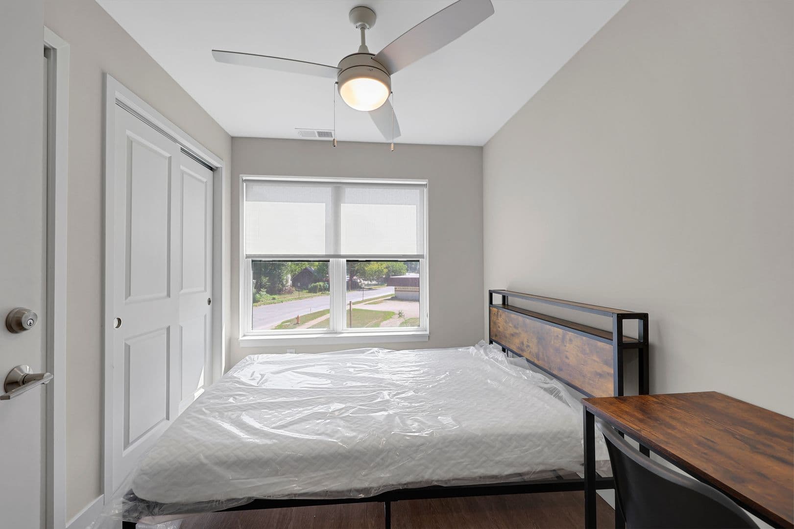 Urbana Apartment: 507 W Springfield