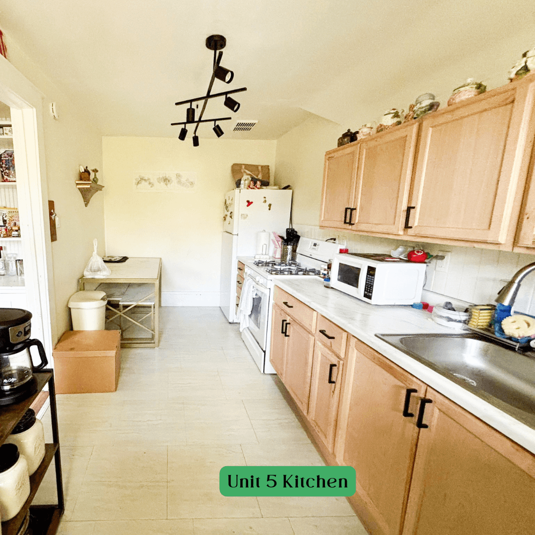Urbana Apartment: 709 W Nevada St