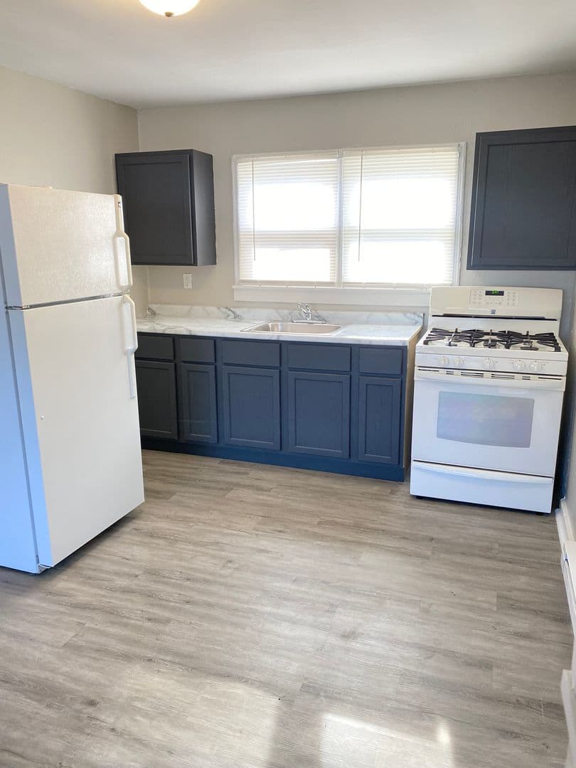 Rantoul Apartment: 415 North Sheldon Street