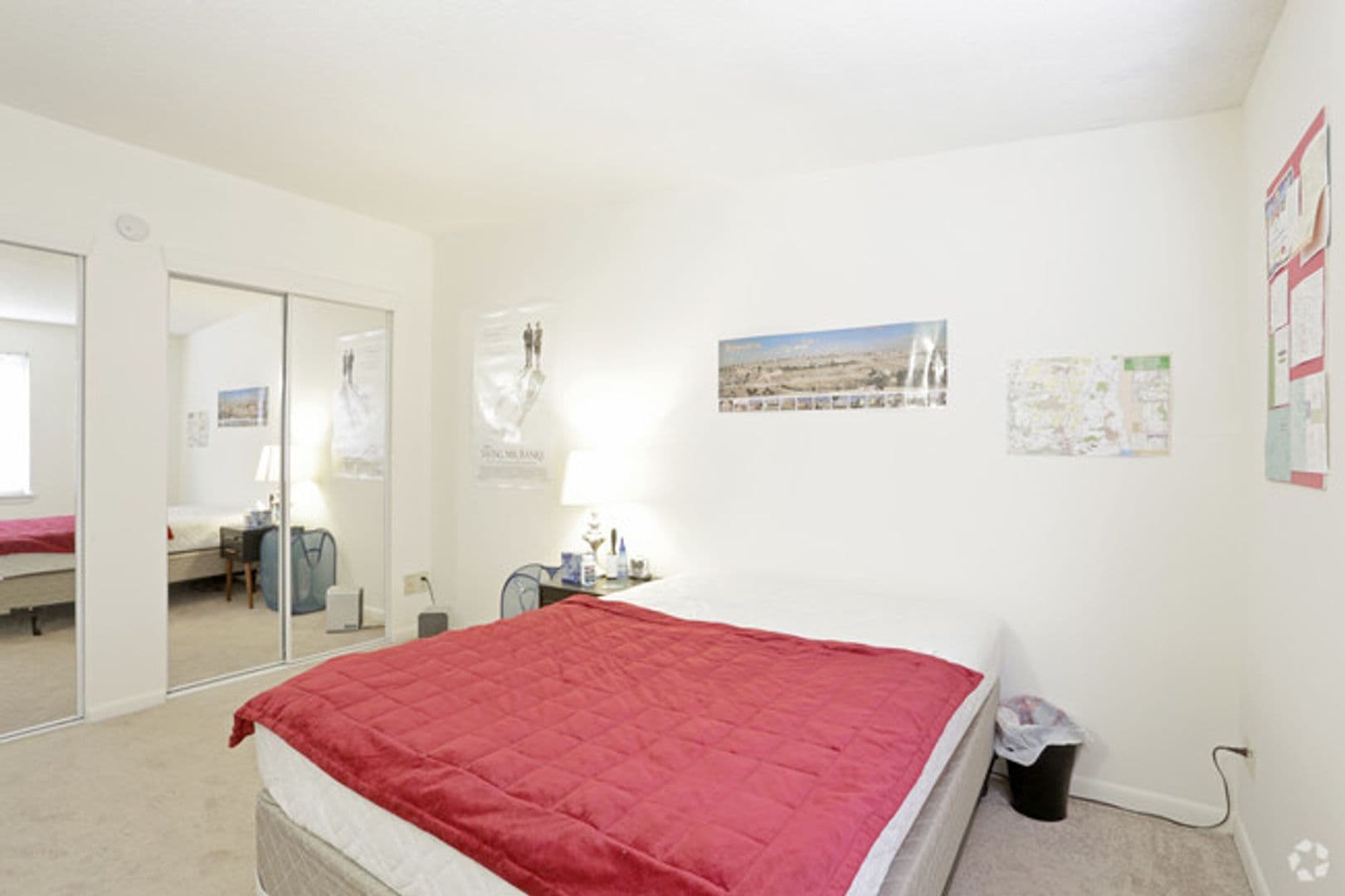 Champaign Apartment: 1009 Francis Dr