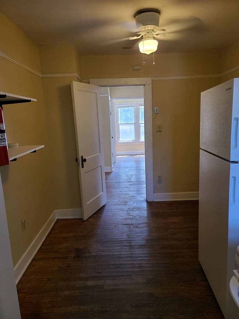 Urbana Apartment: 410 West Green Street