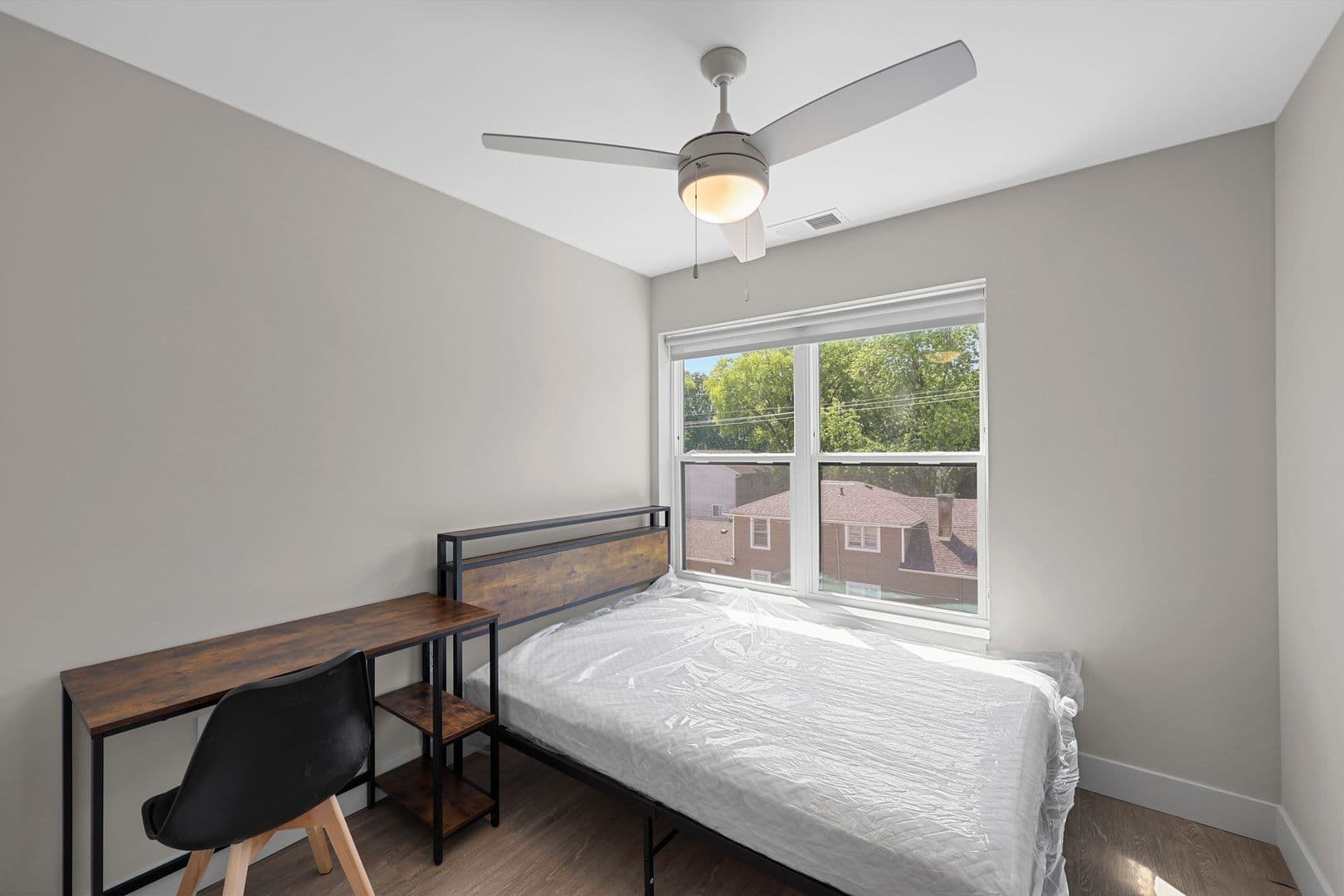Urbana Apartment: 507 W Springfield