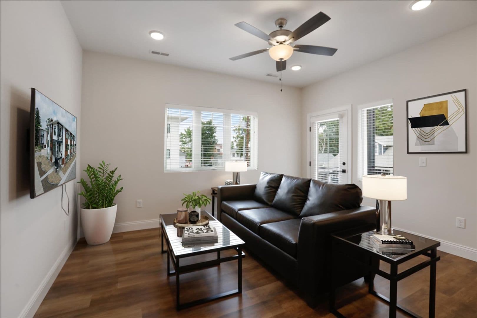 Champaign Apartment: 318 South State Street
