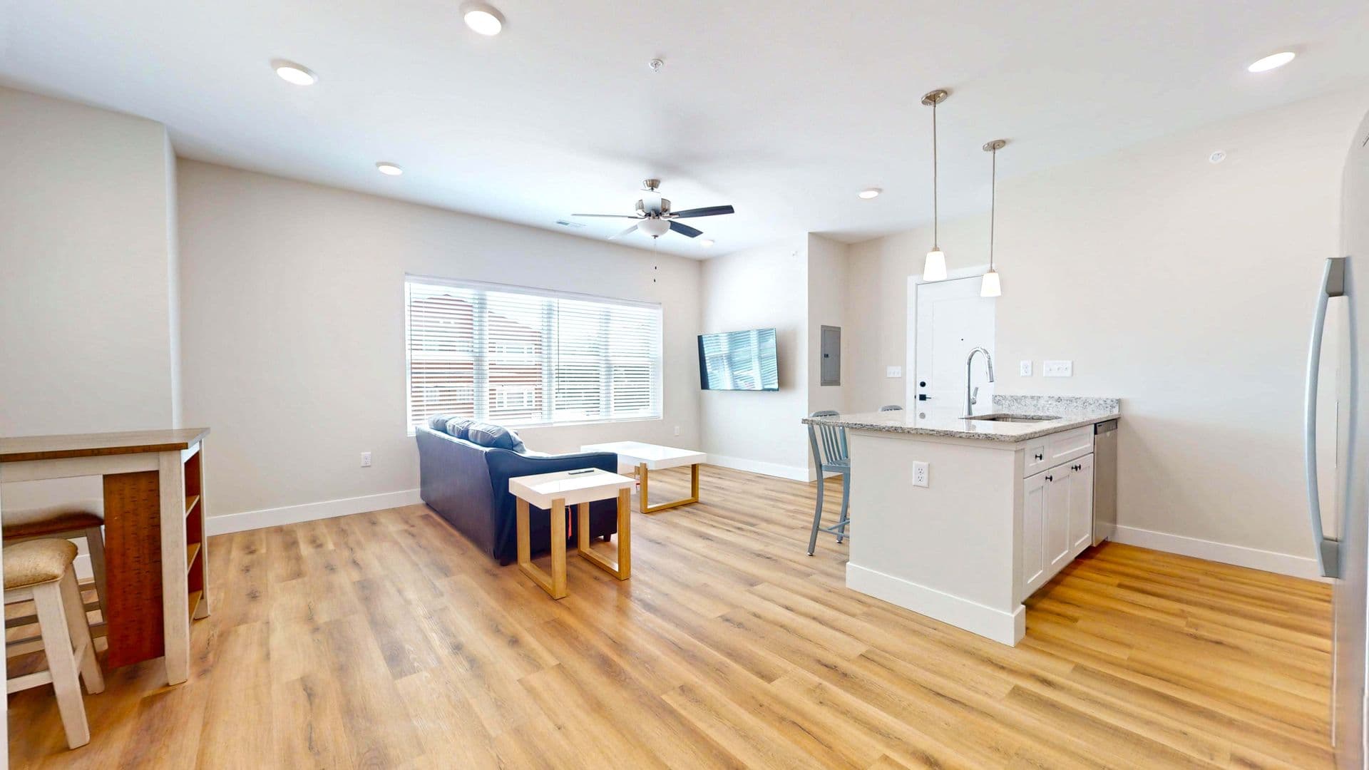 Champaign Apartment: 305 West Washington Street