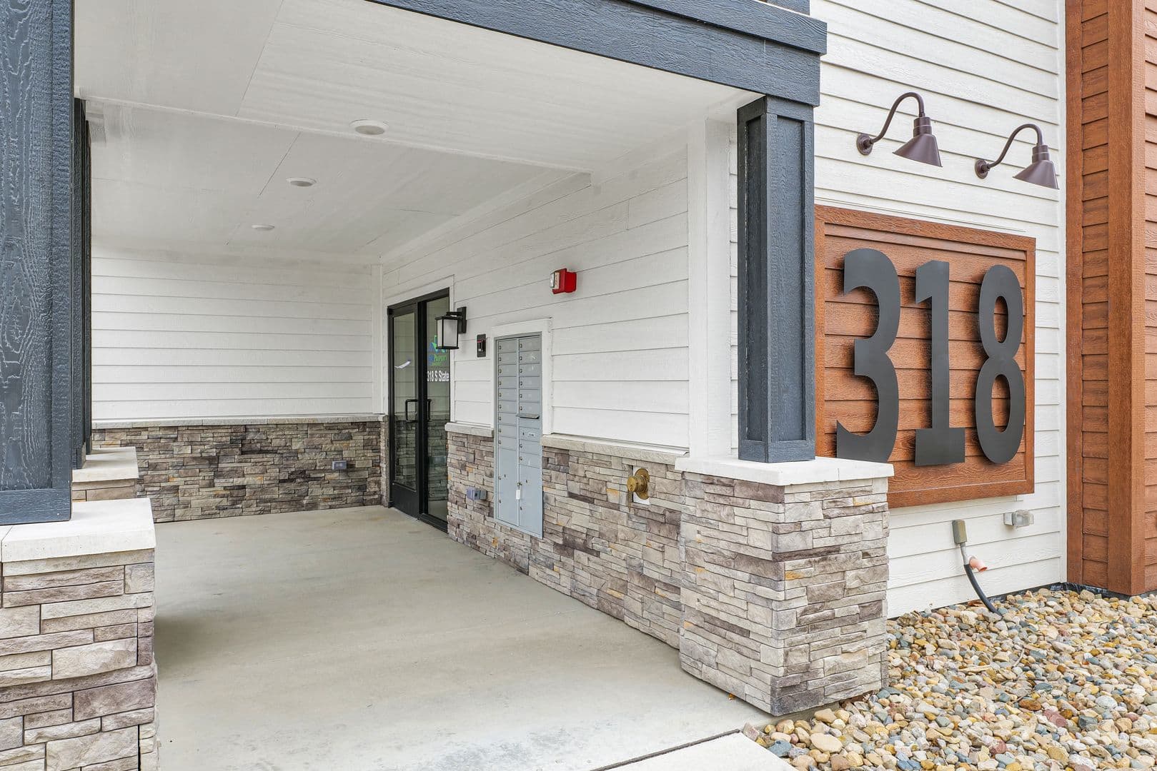 Champaign Apartment: 318 South State Street
