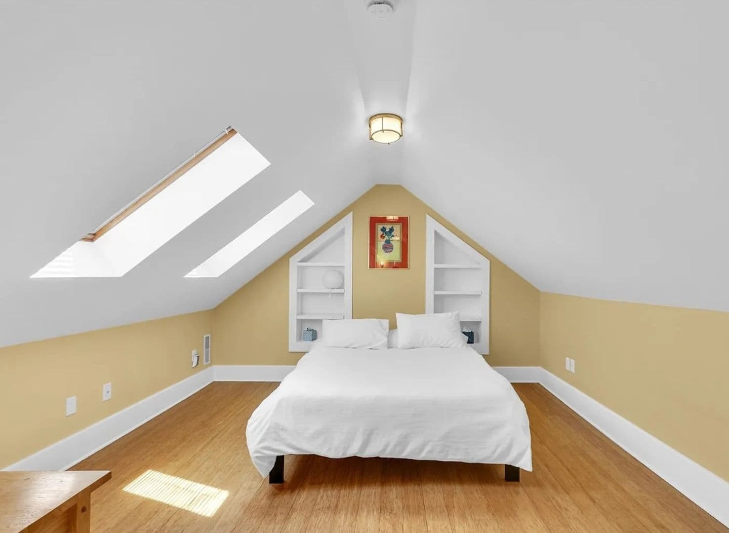 Urbana House: 702 W Indiana