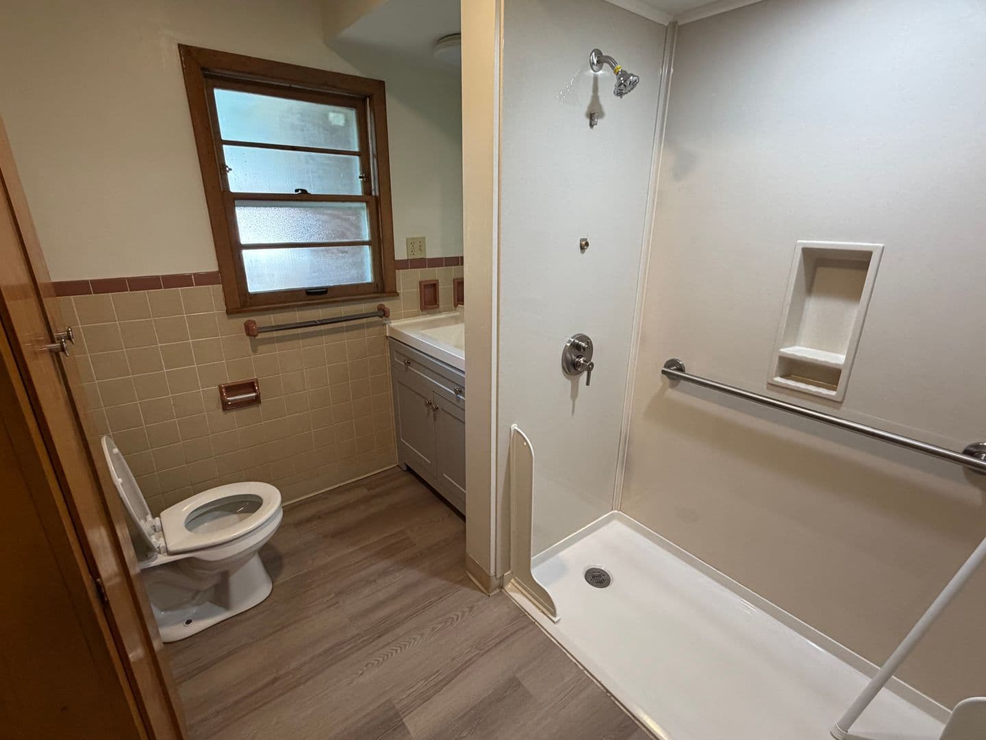 Champaign House: 1322 Alms Dr