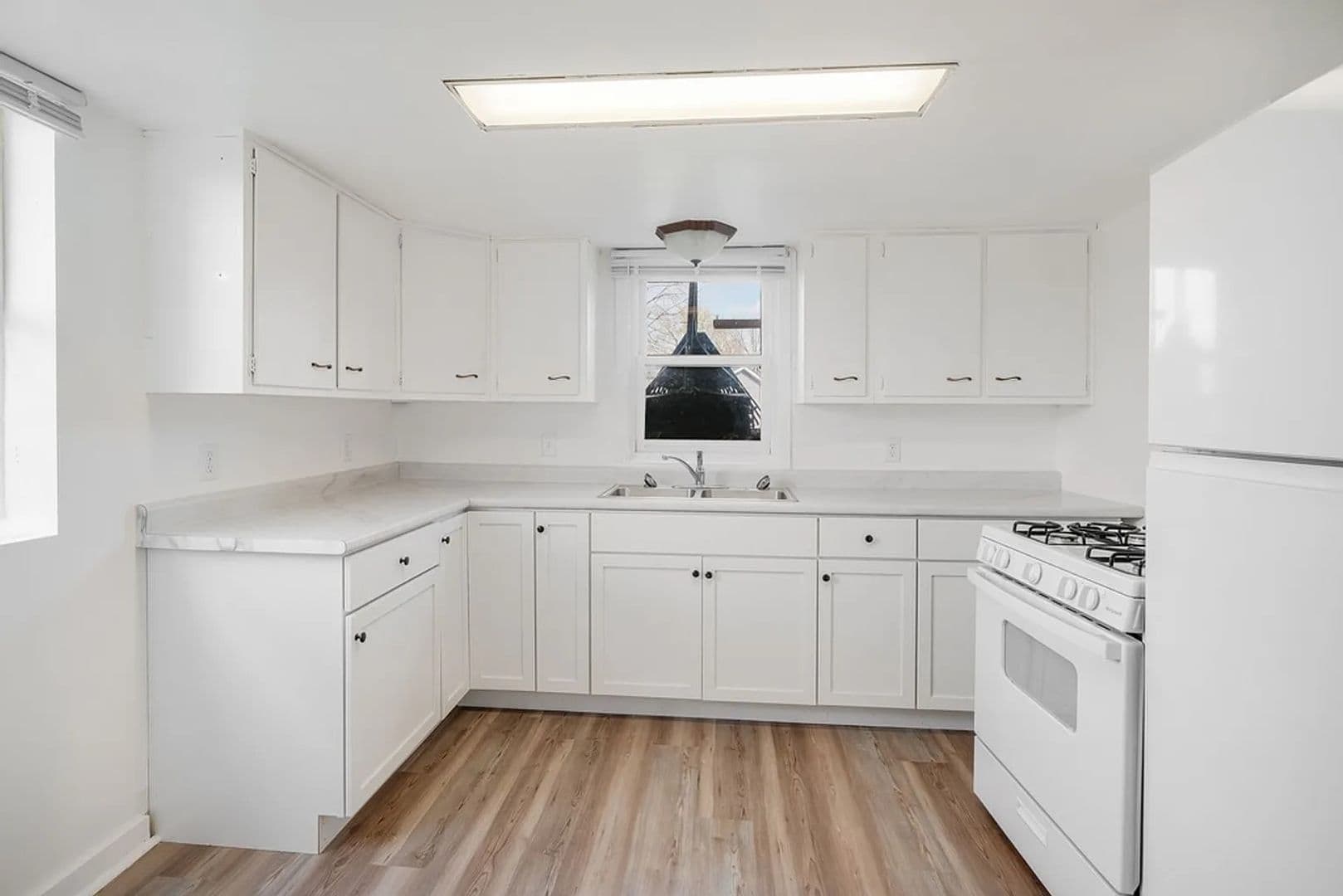 Urbana Apartment: 1506 Philo Rd