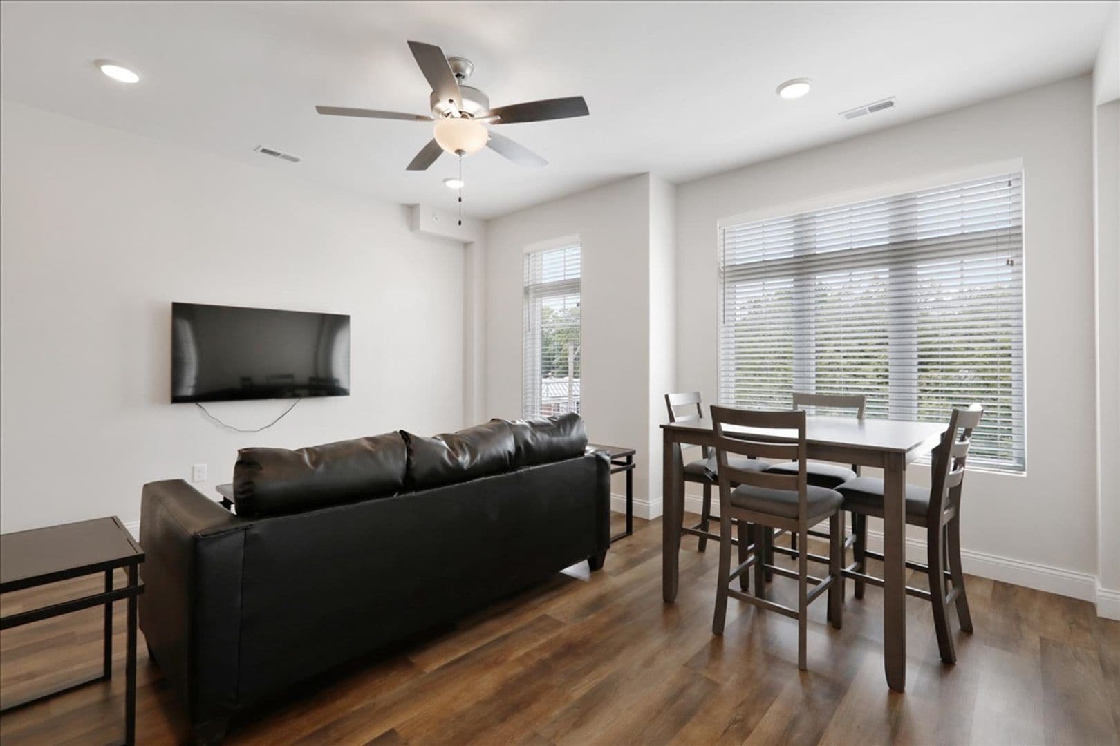 Champaign Apartment: 314 South State Street