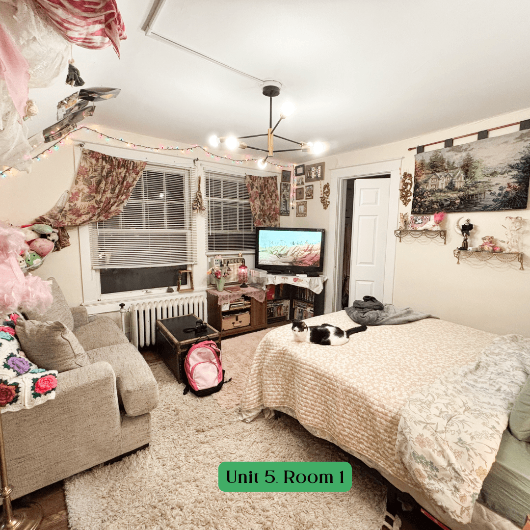 Urbana Apartment: 709 W Nevada St