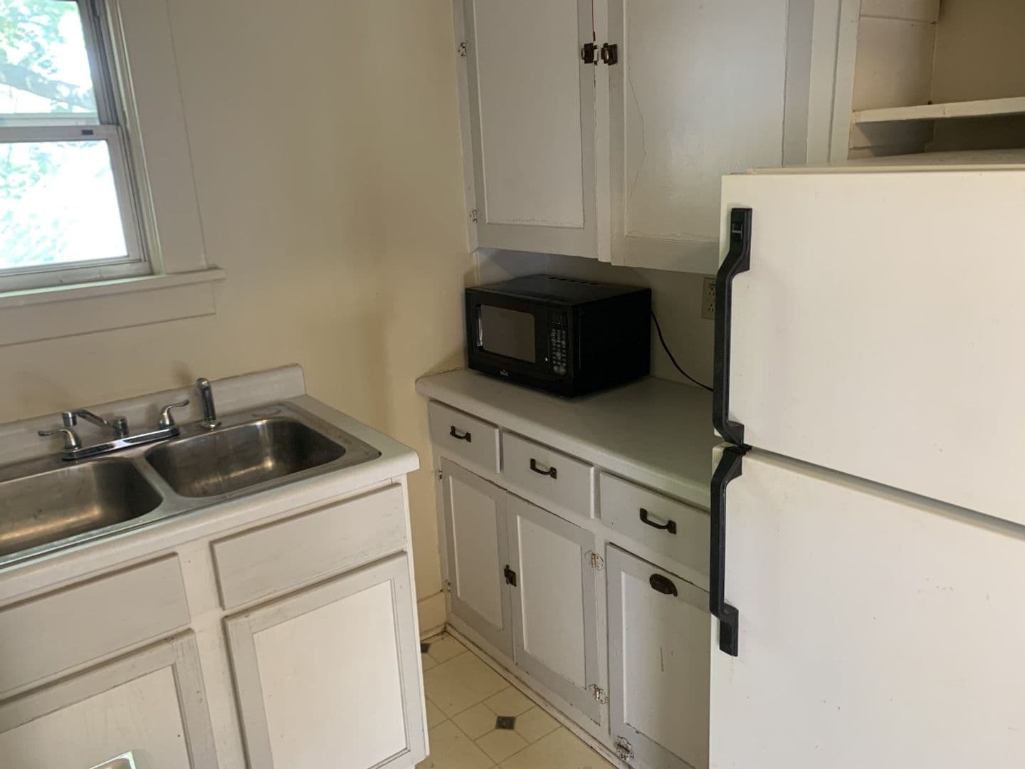 Urbana Apartment: 410 West Green Street