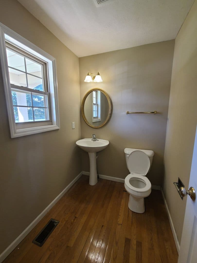 Champaign House: 914 Switchgrass Lane