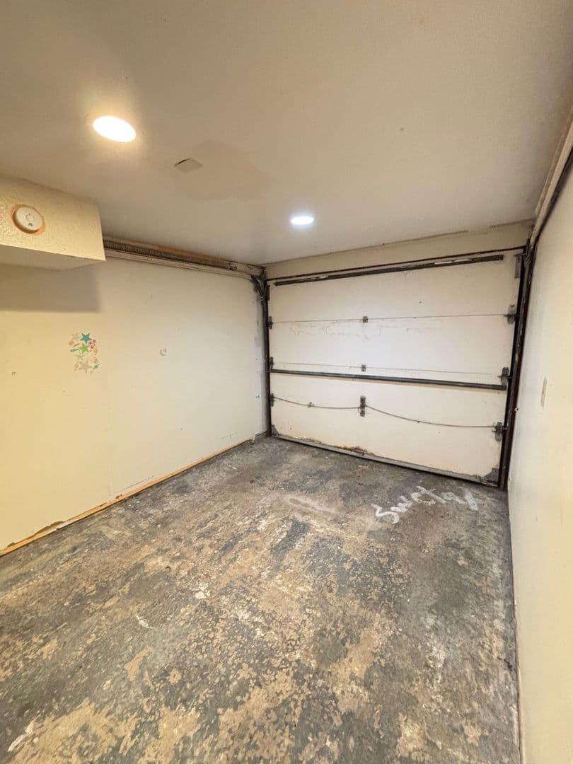 Urbana Apartment: 801 W Stoughton Street