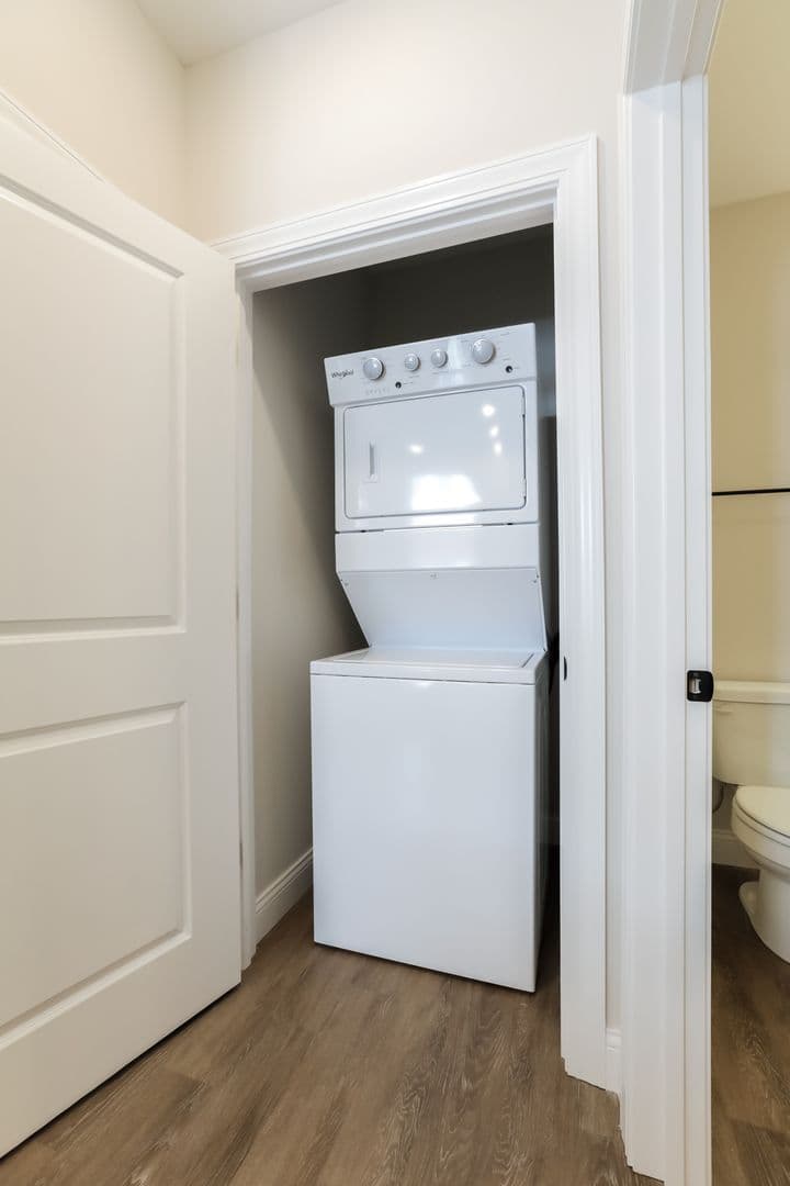 Champaign Apartment: 301 West University Avenue