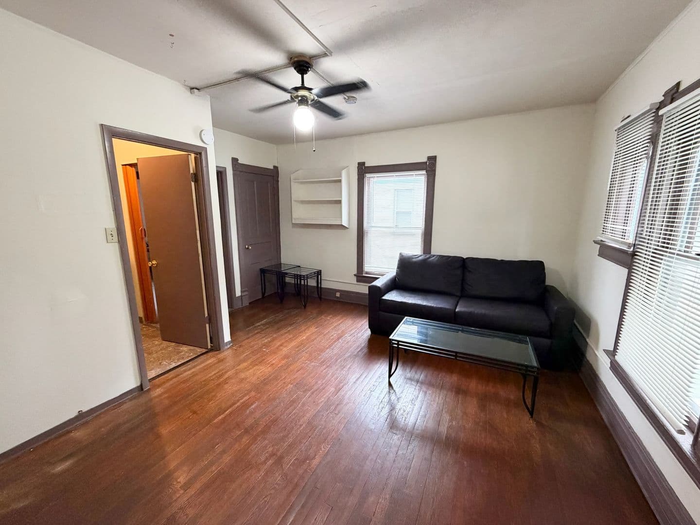 Urbana Apartment: 610 West Elm Street