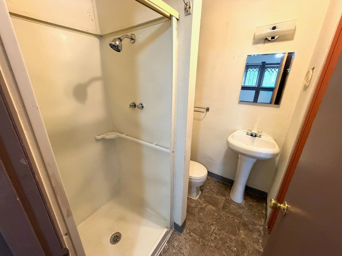 Urbana Apartment: 610 West Elm Street