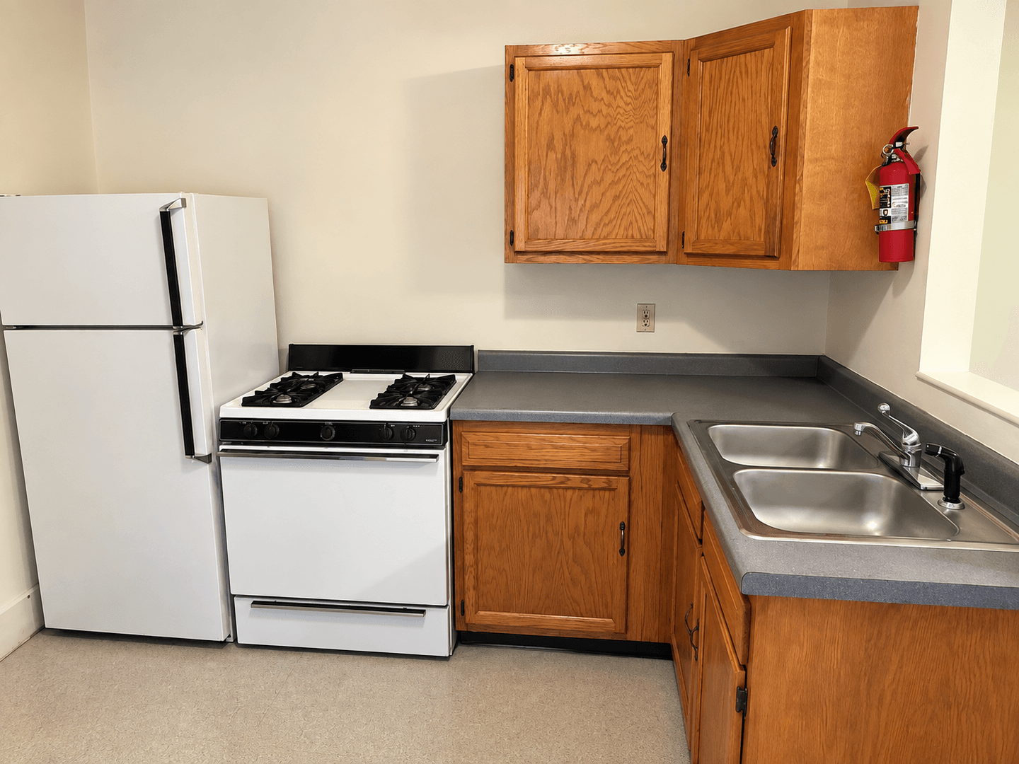 Urbana Apartment: 610 West Elm Street