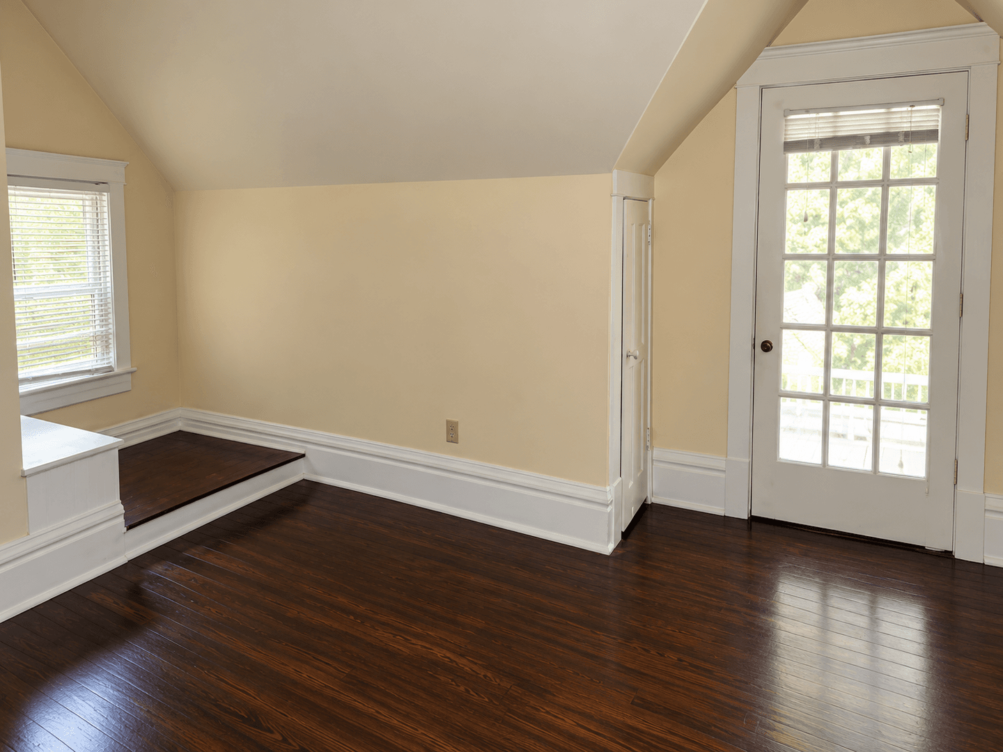 Urbana House: 700 W Oregon Street