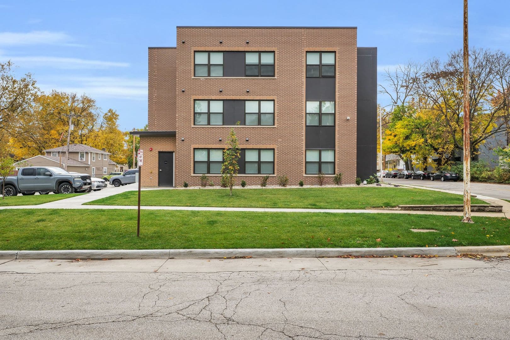 Urbana Apartment: 507 W Springfield