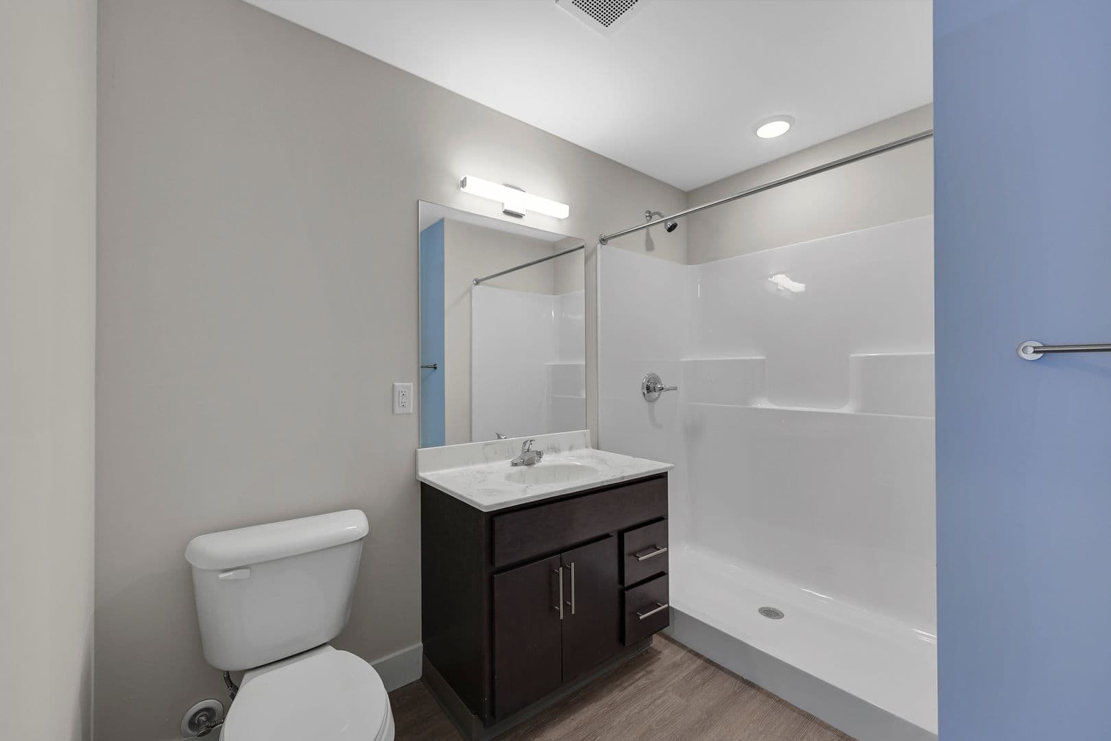 Urbana Apartment: 707 W Springfield Avenue