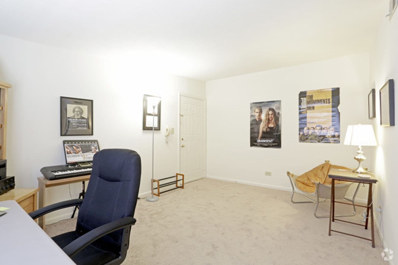 Champaign Apartment: 1009 Francis Dr